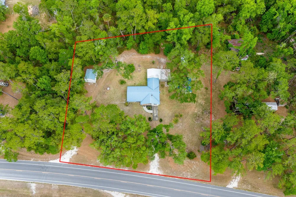 1753 SE HIGHWAY 349 Old Town, FL 32680