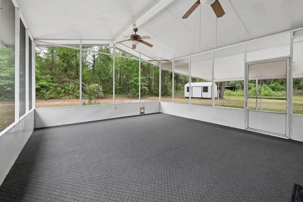 1753 SE HIGHWAY 349 Old Town, FL 32680