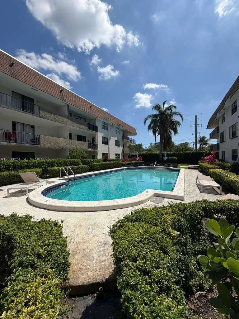 9020 NE 8th Ave #1D Miami Shores, FL 33138