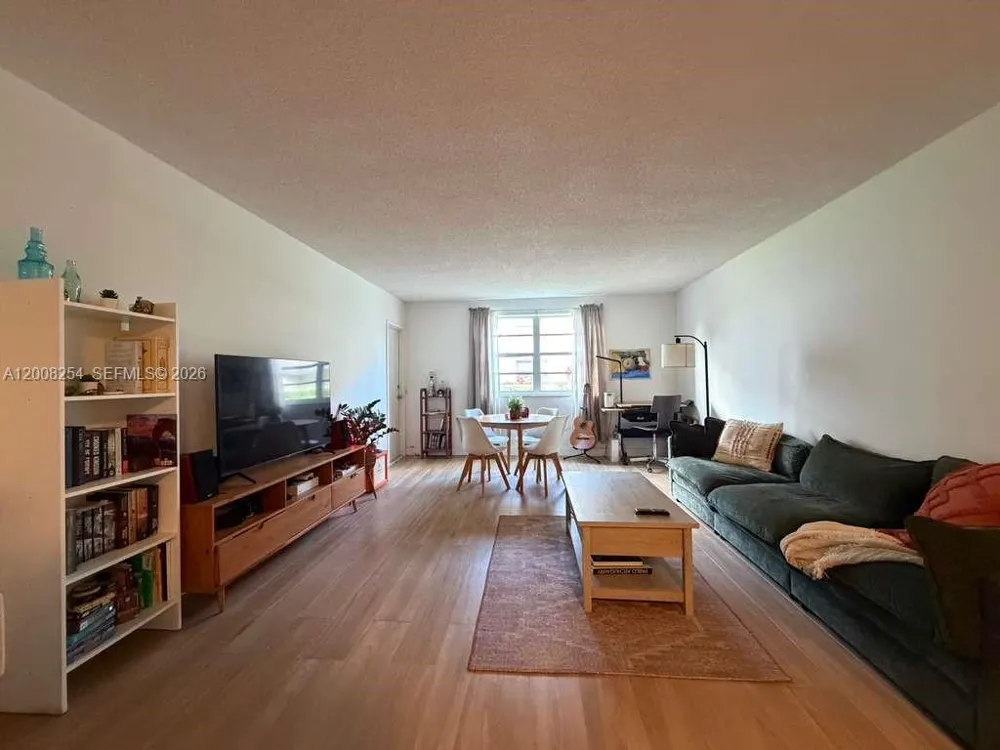 9020 NE 8th Ave #1D Miami Shores, FL 33138