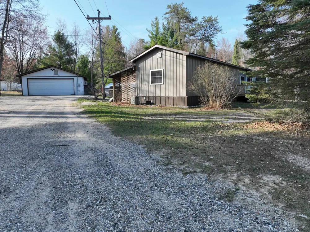 2894 White Pine Drive Frederic Township, MI 49738
