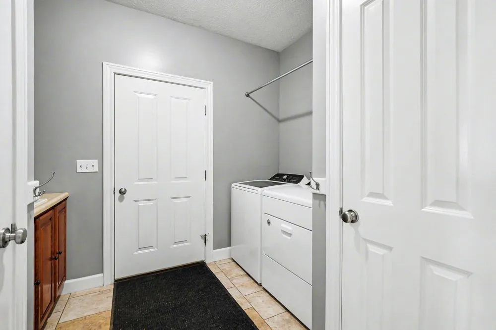 2516 Vanhorn Court Allegan Township, MI 49010