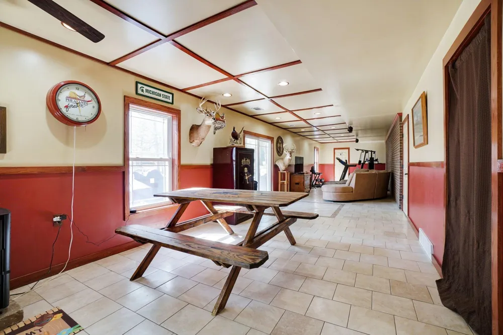 2516 Vanhorn Court Allegan Township, MI 49010