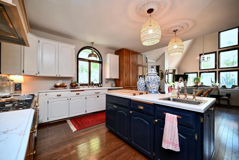 2331 Goodview Road Winona, MN 55987