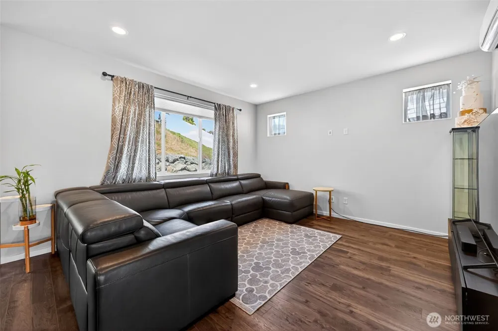 2134 Riverstone Loop Ferndale, WA 98248