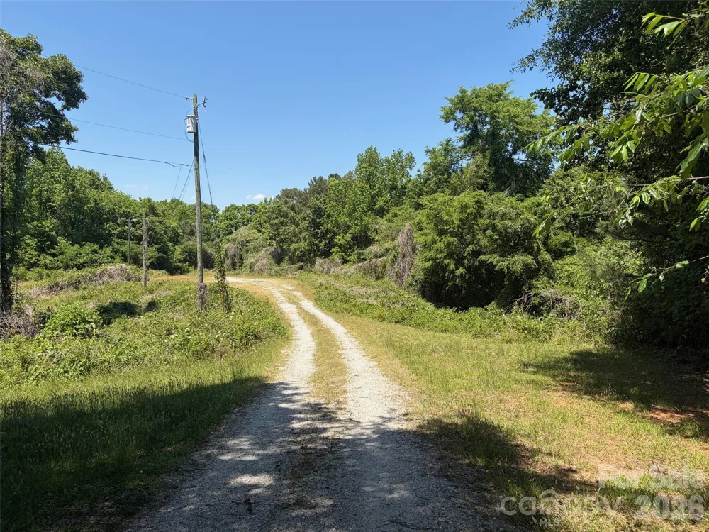 2529 Lockhart Highway Union, SC 29379