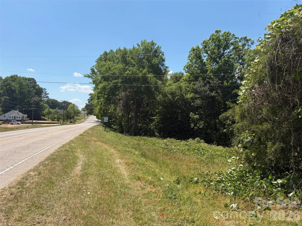 2529 Lockhart Highway Union, SC 29379