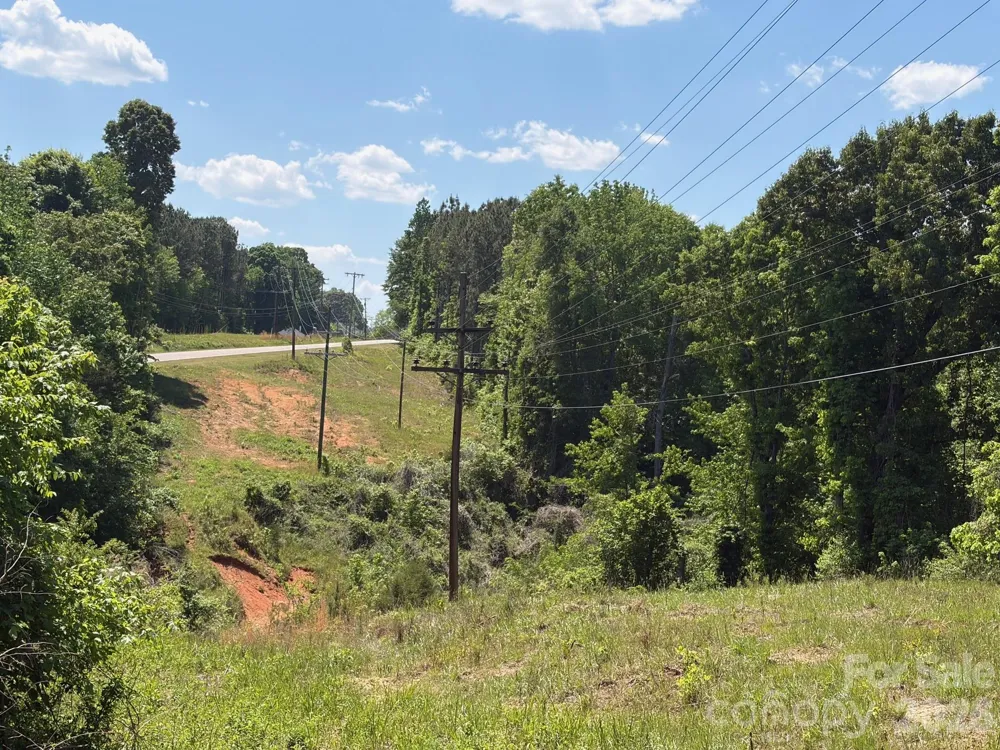 2607 Lockhart Highway Union, SC 29379