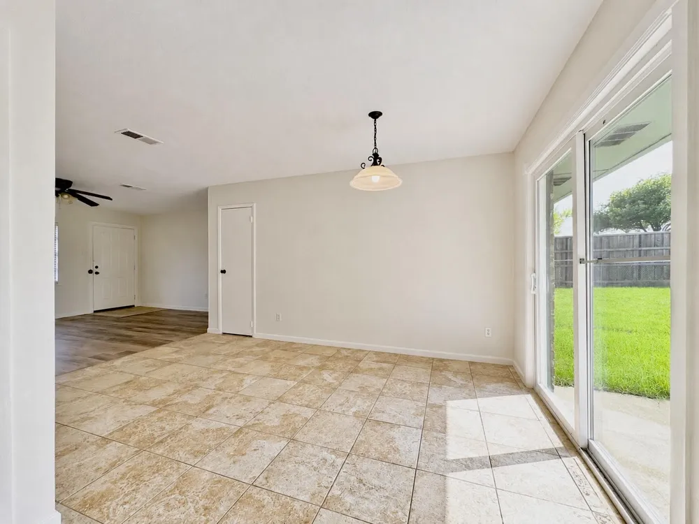 409 Starling Drive Mesquite, TX 75149
