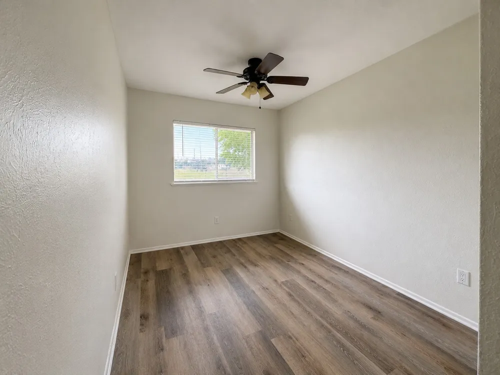 409 Starling Drive Mesquite, TX 75149