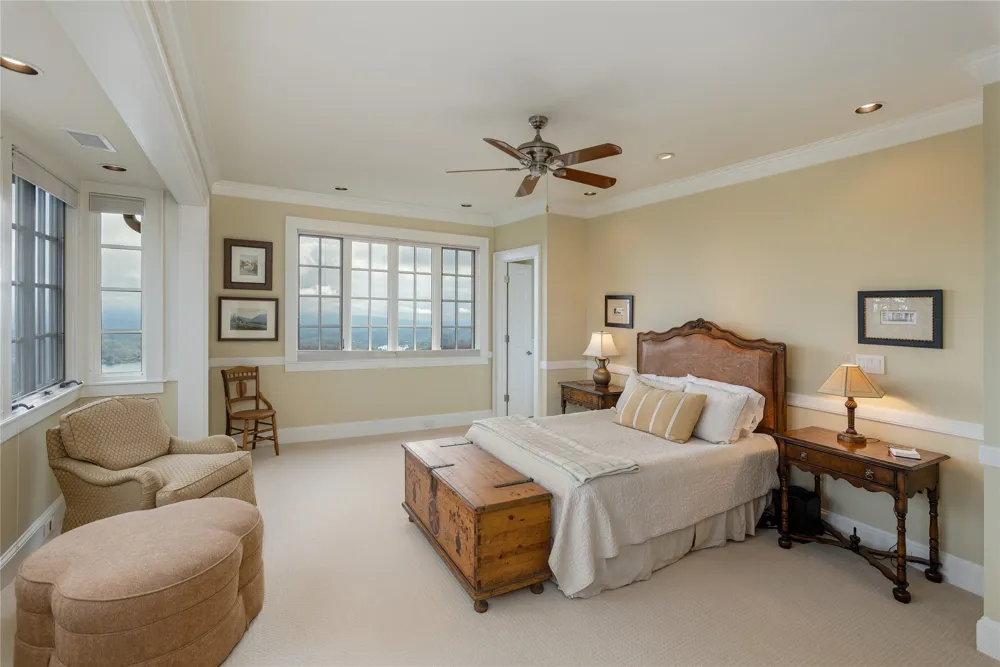 250 Meadow Ridge Drive Lake Toxaway, NC 28747
