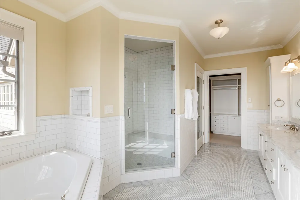 250 Meadow Ridge Drive Lake Toxaway, NC 28747