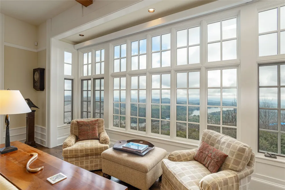 250 Meadow Ridge Drive Lake Toxaway, NC 28747