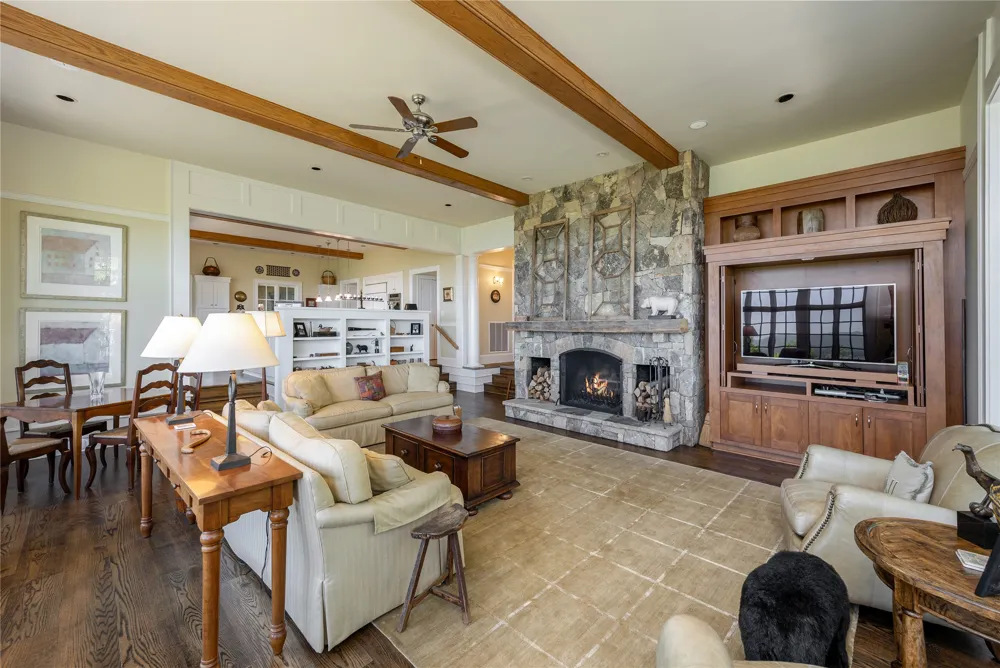 250 Meadow Ridge Drive Lake Toxaway, NC 28747