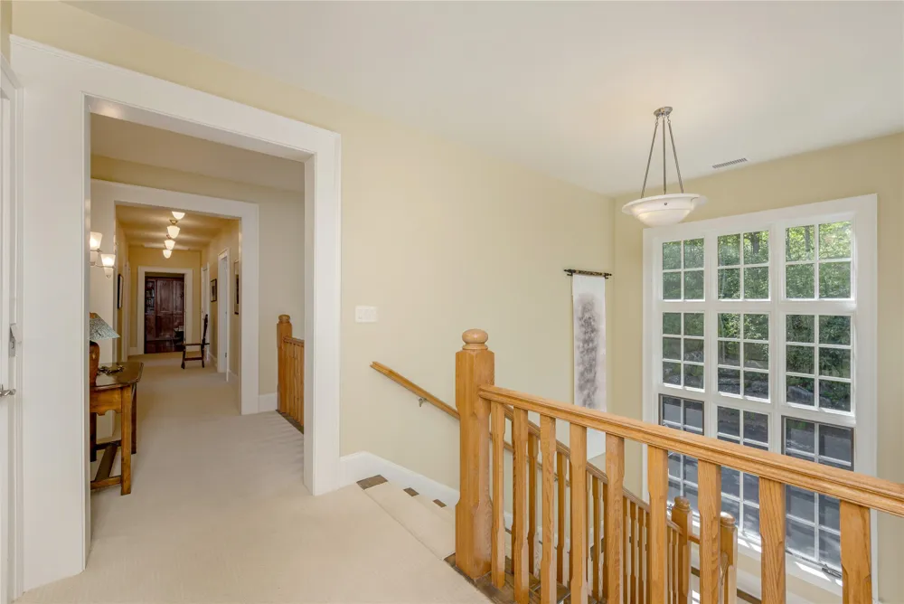250 Meadow Ridge Drive Lake Toxaway, NC 28747