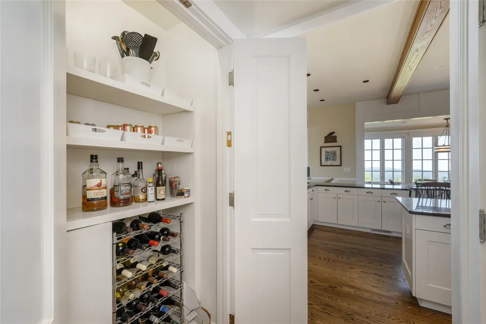 250 Meadow Ridge Drive Lake Toxaway, NC 28747