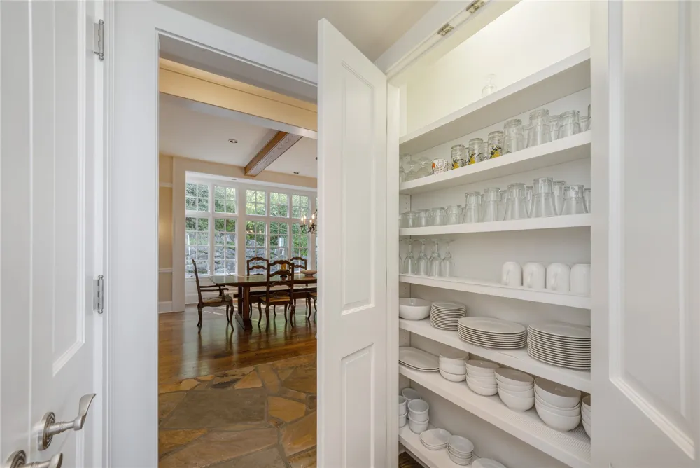 250 Meadow Ridge Drive Lake Toxaway, NC 28747