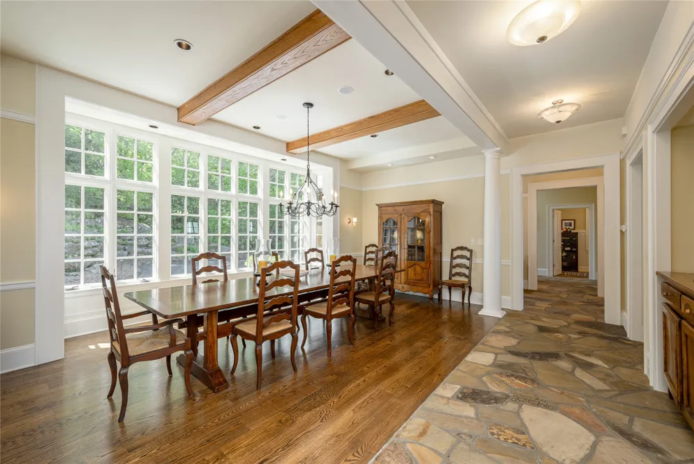 250 Meadow Ridge Drive Lake Toxaway, NC 28747