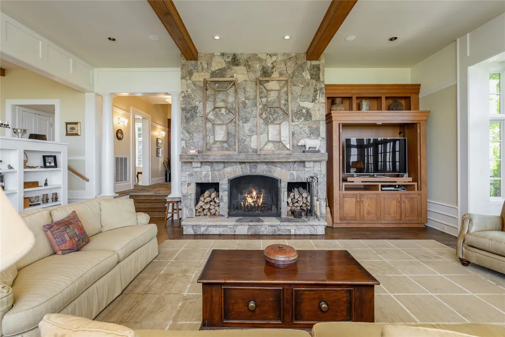 250 Meadow Ridge Drive Lake Toxaway, NC 28747