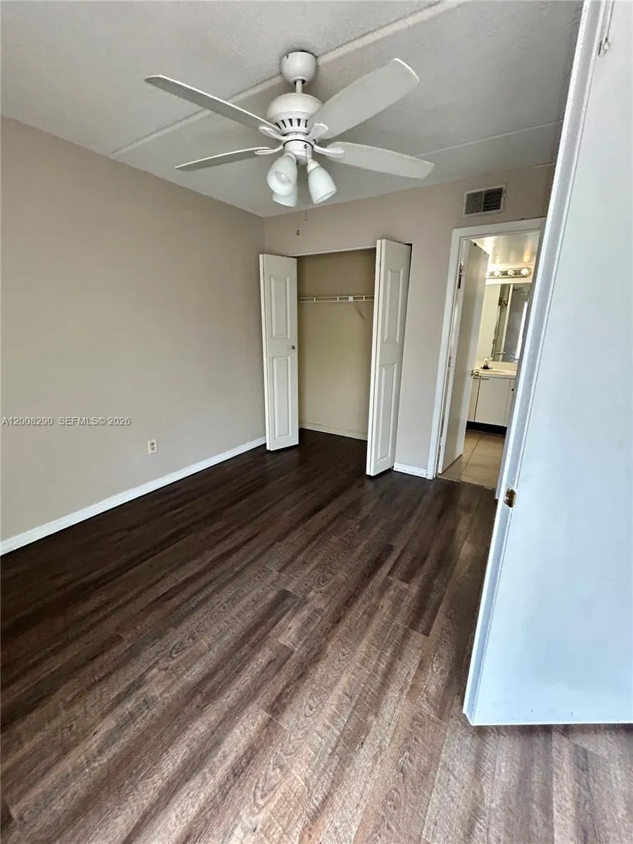 5627 Blue Shadows Court #3 Orlando, FL 32811