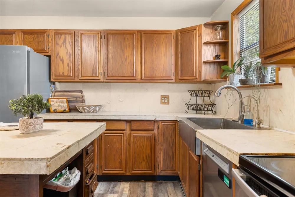5505 S Farm To Market 486 Thorndale, TX 76577