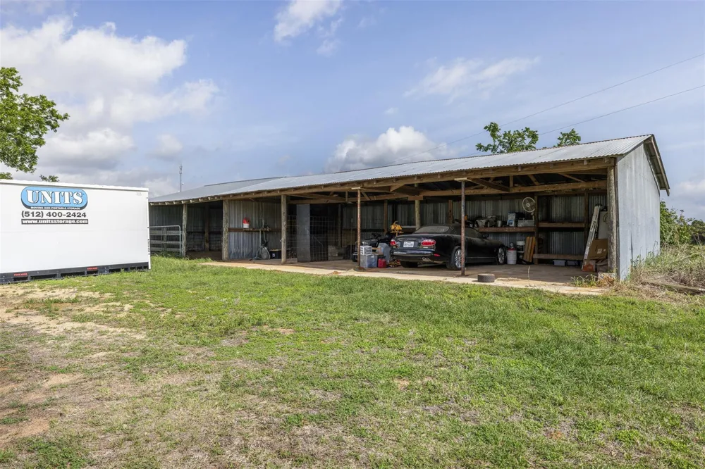 5505 S Farm To Market 486 Thorndale, TX 76577