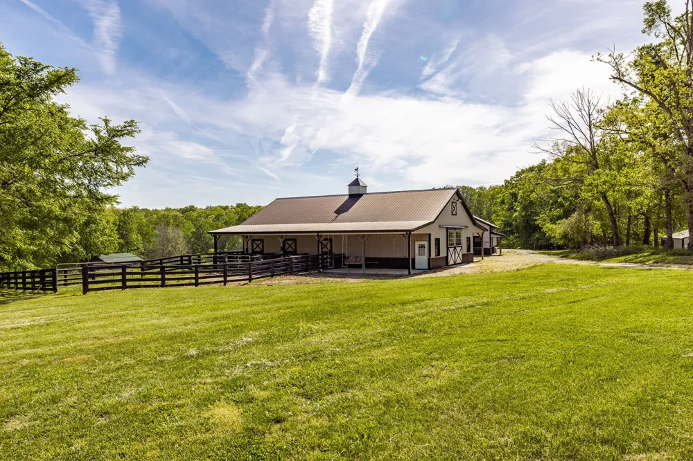 8137 Shoals Branch Rd Primm Springs, TN 38476