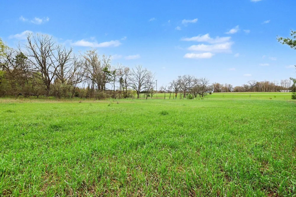 3724 Russell Street NE Cedar Springs, MI 49319