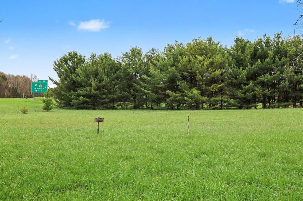 3724 Russell Street NE Cedar Springs, MI 49319