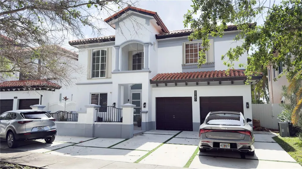 2180 SW 152nd Pl Miami, FL 33185