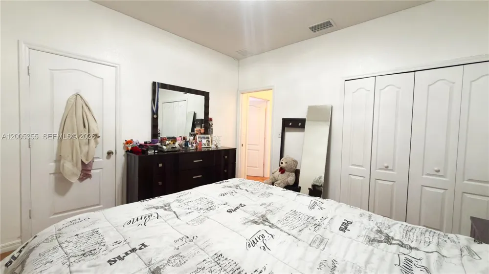 2180 SW 152nd Pl Miami, FL 33185