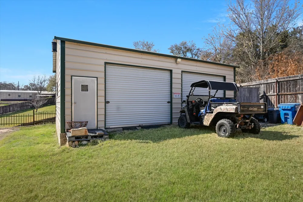 100 Highline Cutoff Kingsland, TX 78639