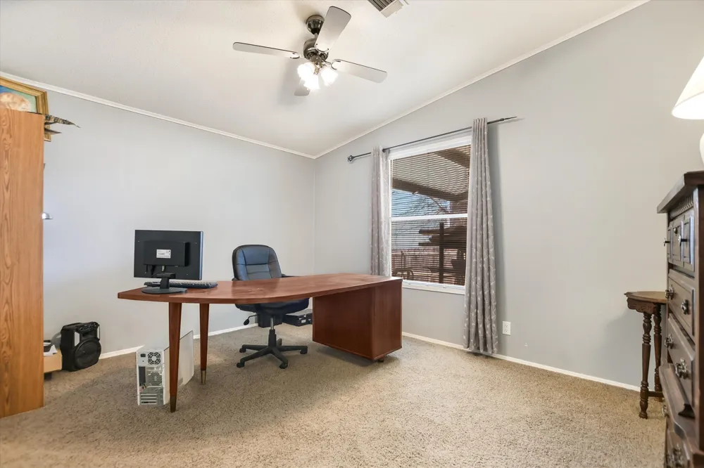 100 Highline Cutoff Kingsland, TX 78639