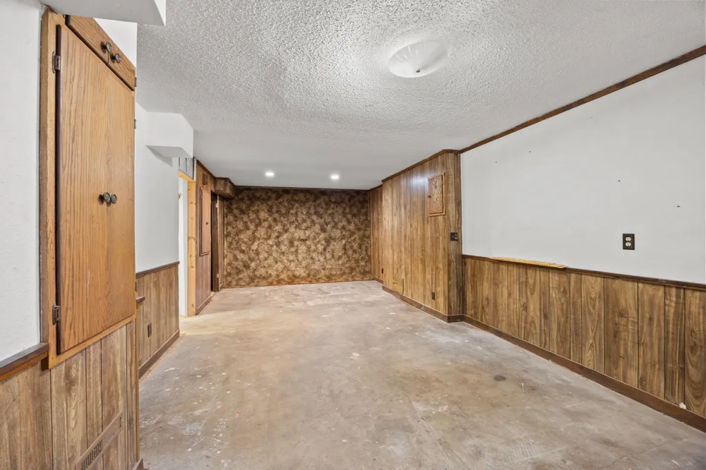 514 W Mill Street Paynesville, MN 56362