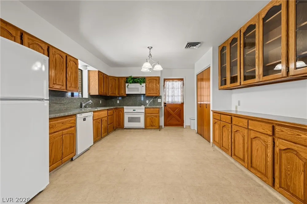 1665 Whipple Avenue Logandale, NV 89021