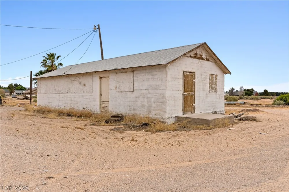 1665 Whipple Avenue Logandale, NV 89021