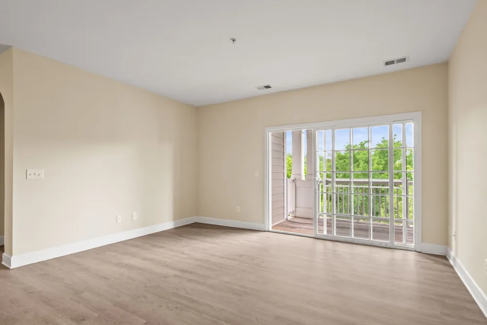 8501 Burnham Ln #7 Antioch, TN 37013