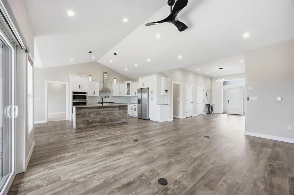 100 Annies Way Mapleton, ND 58059