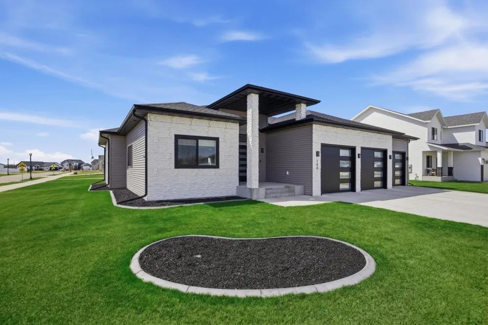 100 Annies Way Mapleton, ND 58059