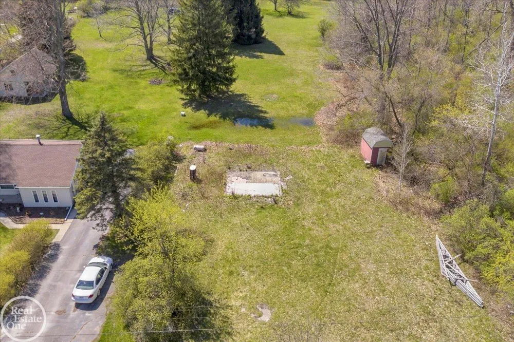 5577 Tice Road Fort Gratiot Charter Township, MI 48094