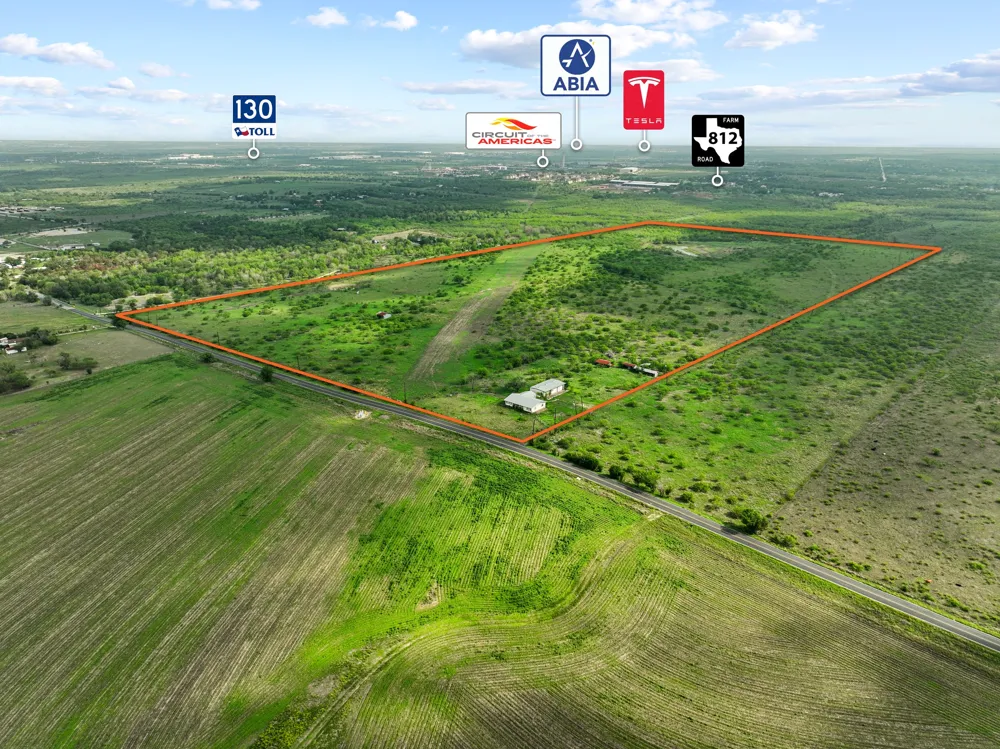 14104 Hokanson Road Del Valle, TX 78617