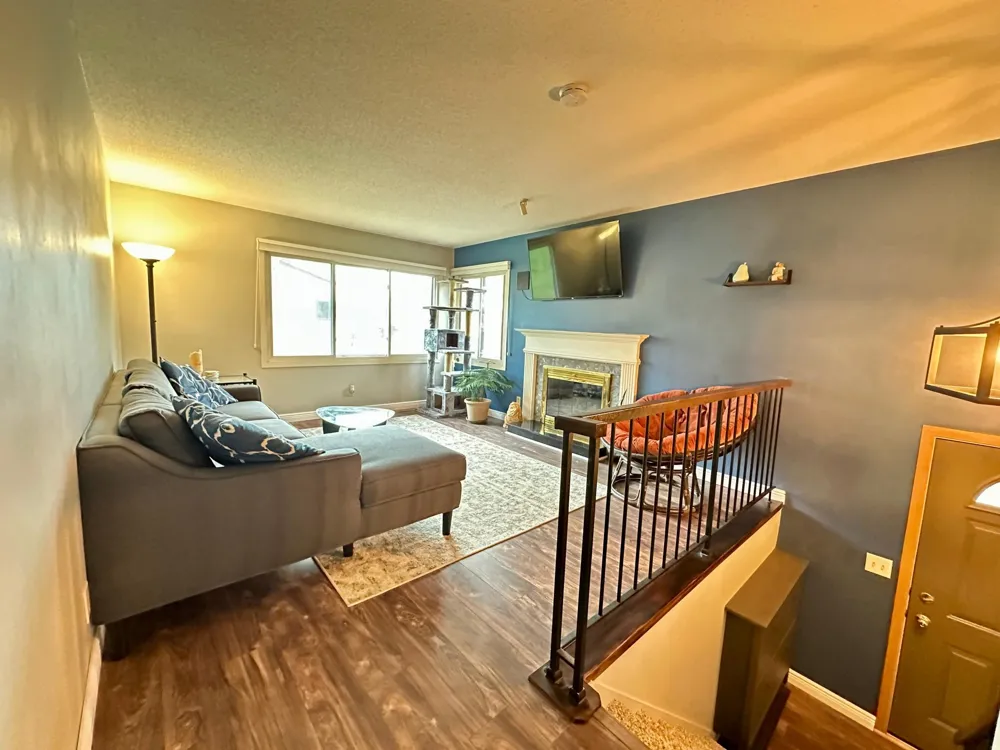 4367 Arden View Court Arden Hills, MN 55112