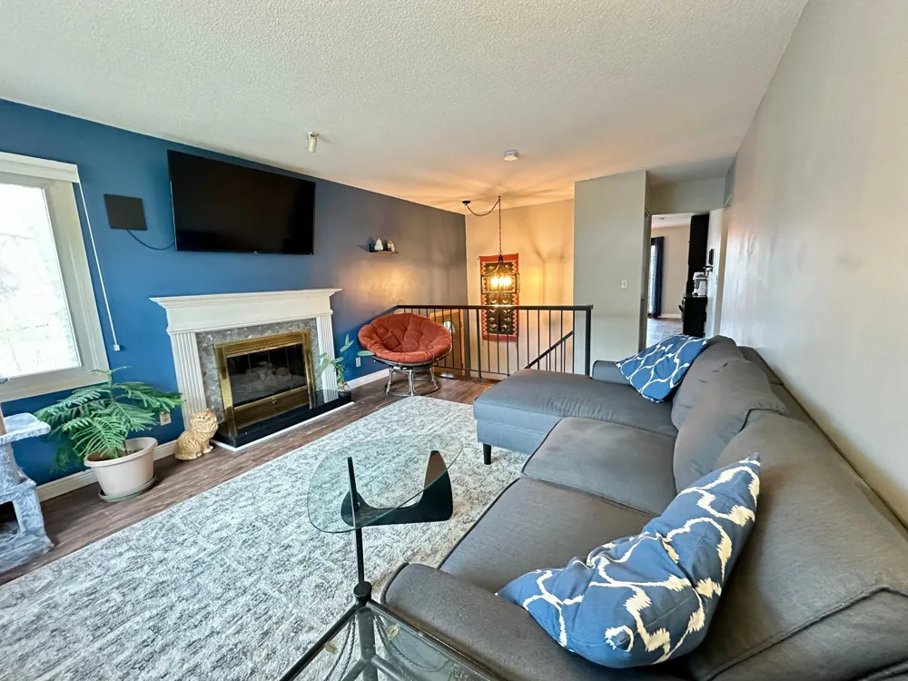 4367 Arden View Court Arden Hills, MN 55112