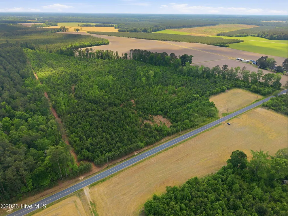 2733 Jim Taylor Road Stokes, NC 27884