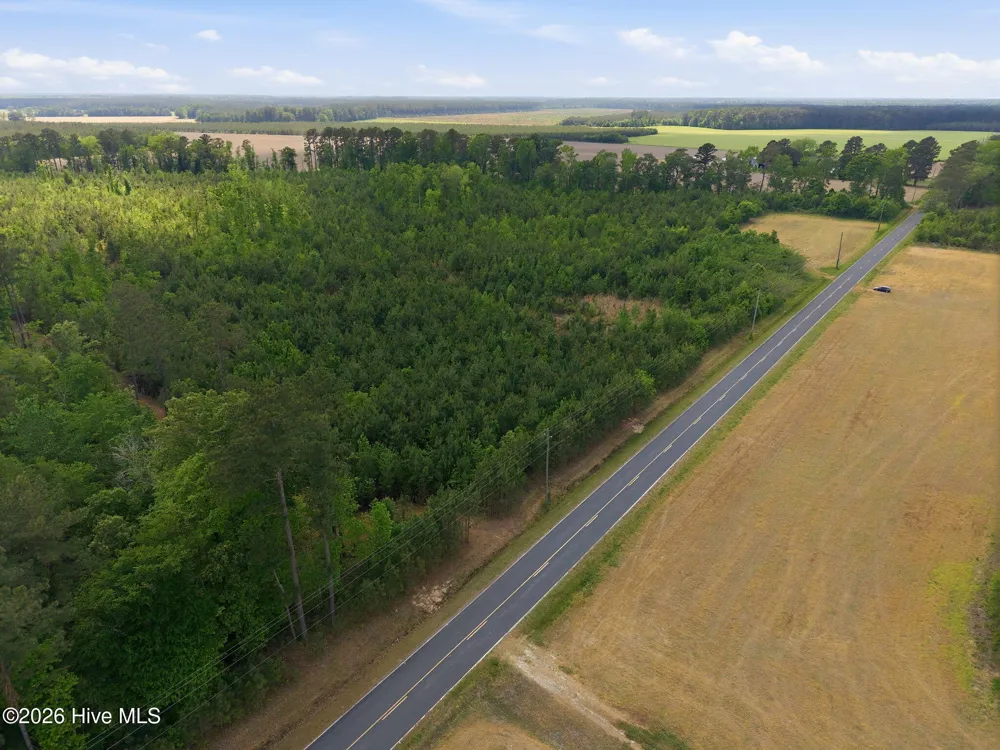 2733 Jim Taylor Road Stokes, NC 27884
