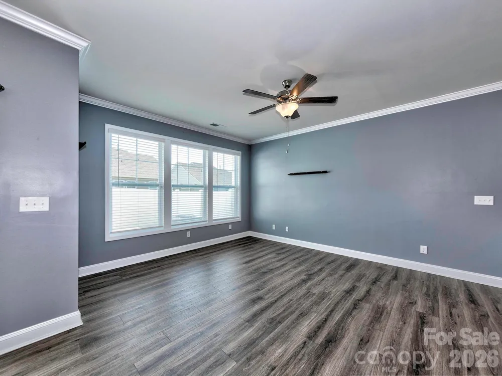 915 Emma Kate Court Lake Wylie, SC 29710