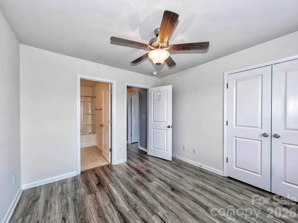 915 Emma Kate Court Lake Wylie, SC 29710