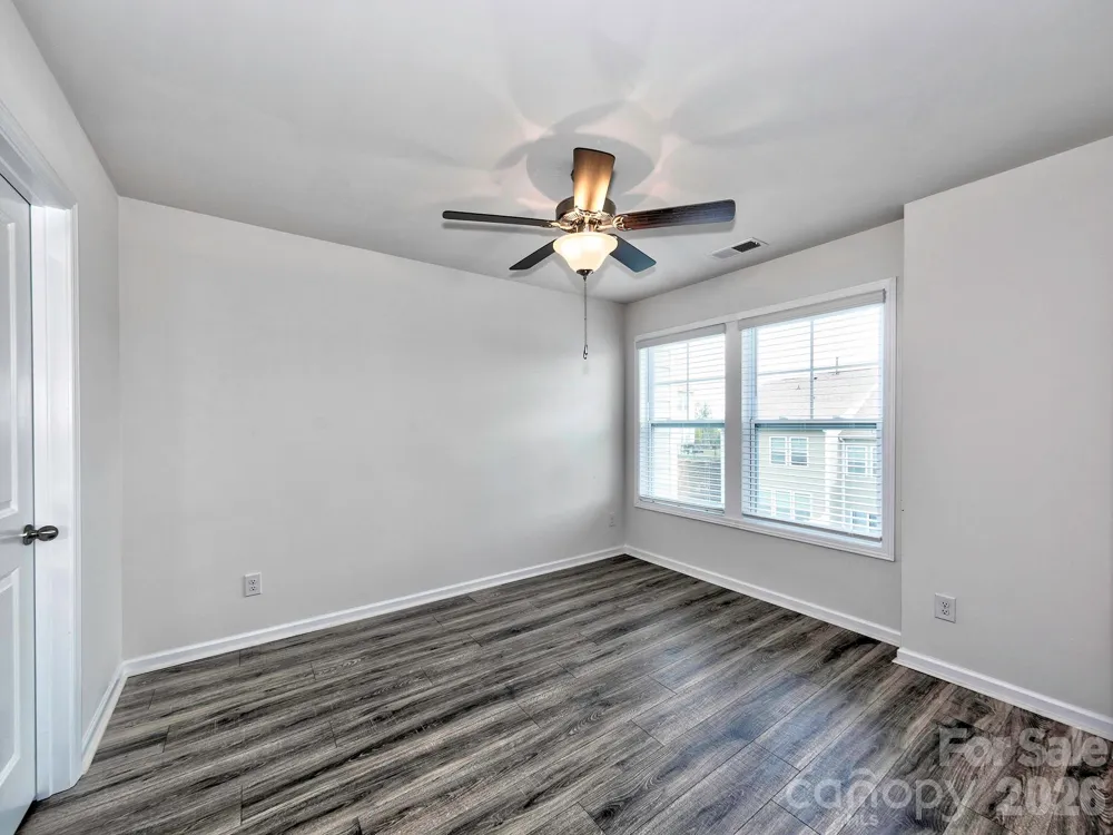 915 Emma Kate Court Lake Wylie, SC 29710