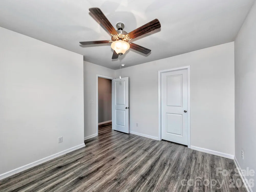 915 Emma Kate Court Lake Wylie, SC 29710