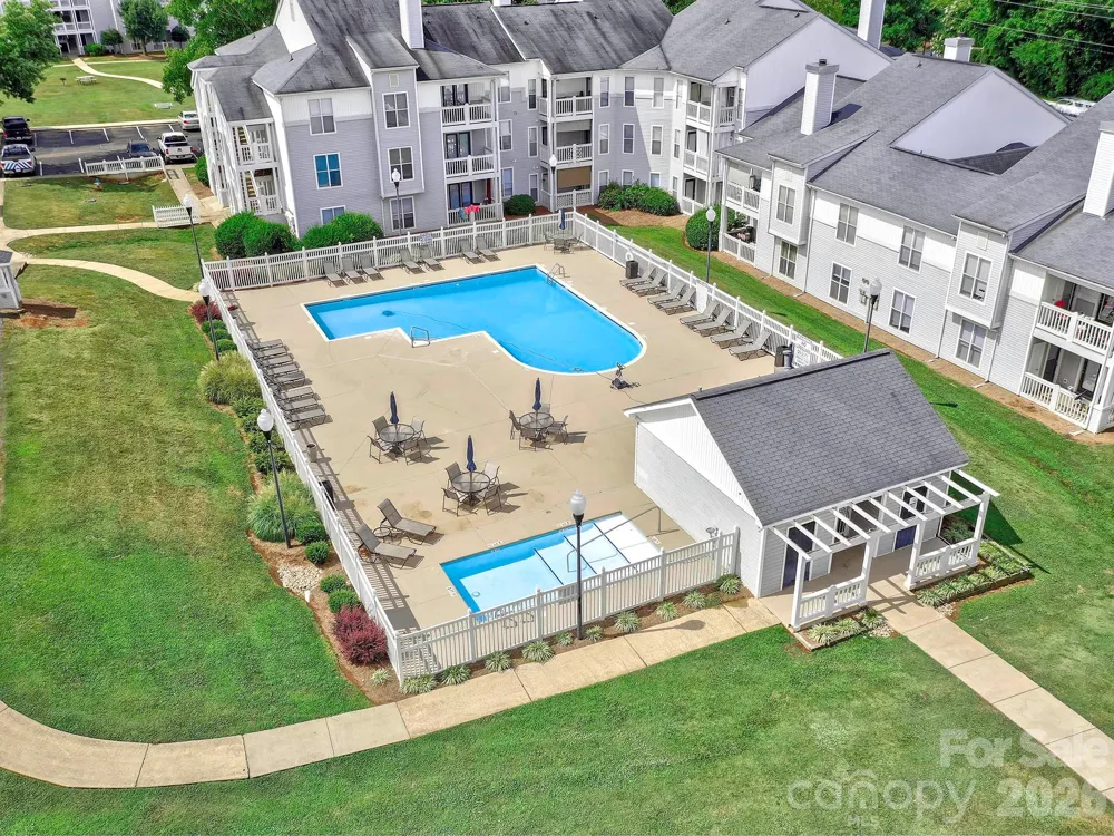 915 Emma Kate Court Lake Wylie, SC 29710